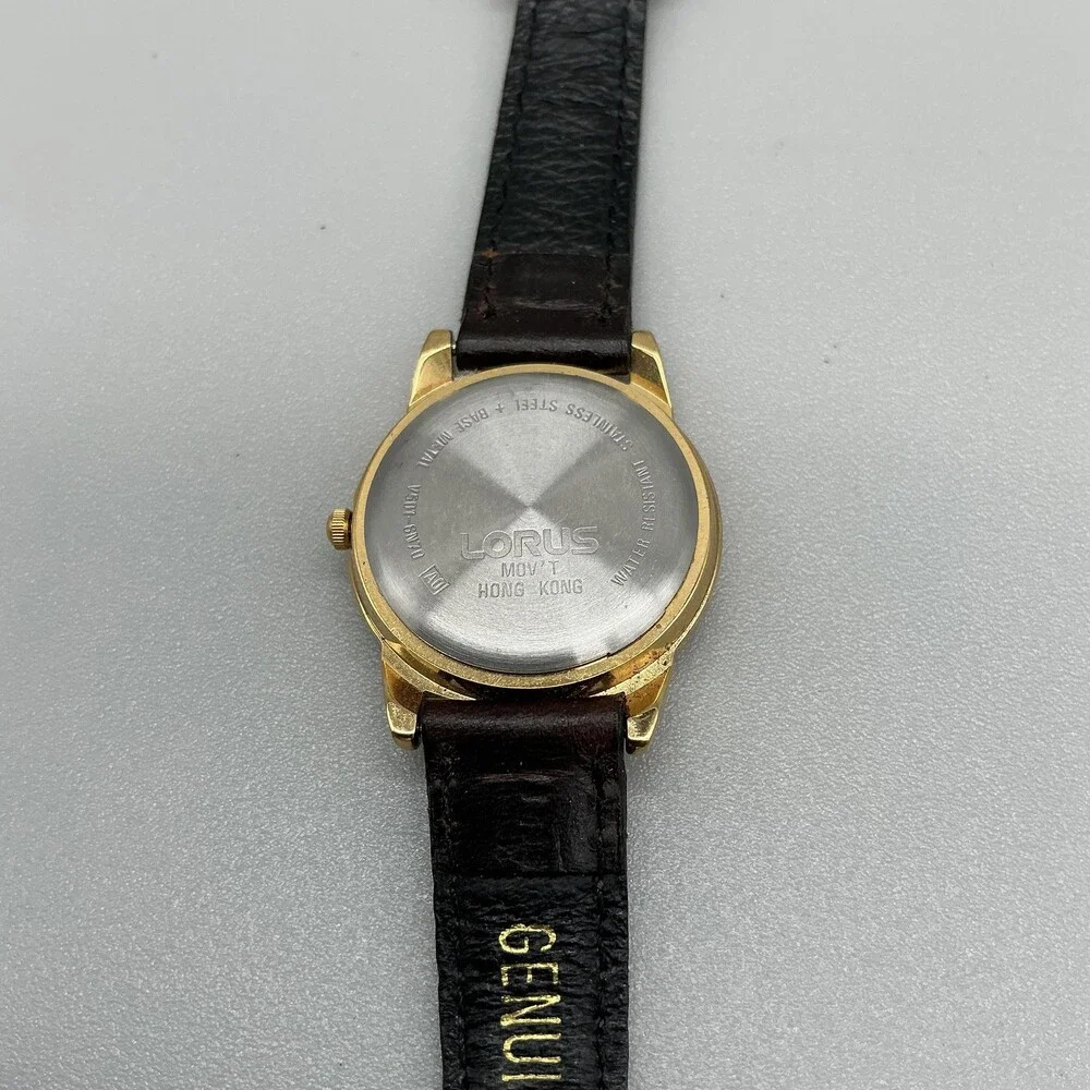 Vtg Lorus Womens Watch 26mm Minnie Mouse Gold Tone V501-6N70 Leather Band